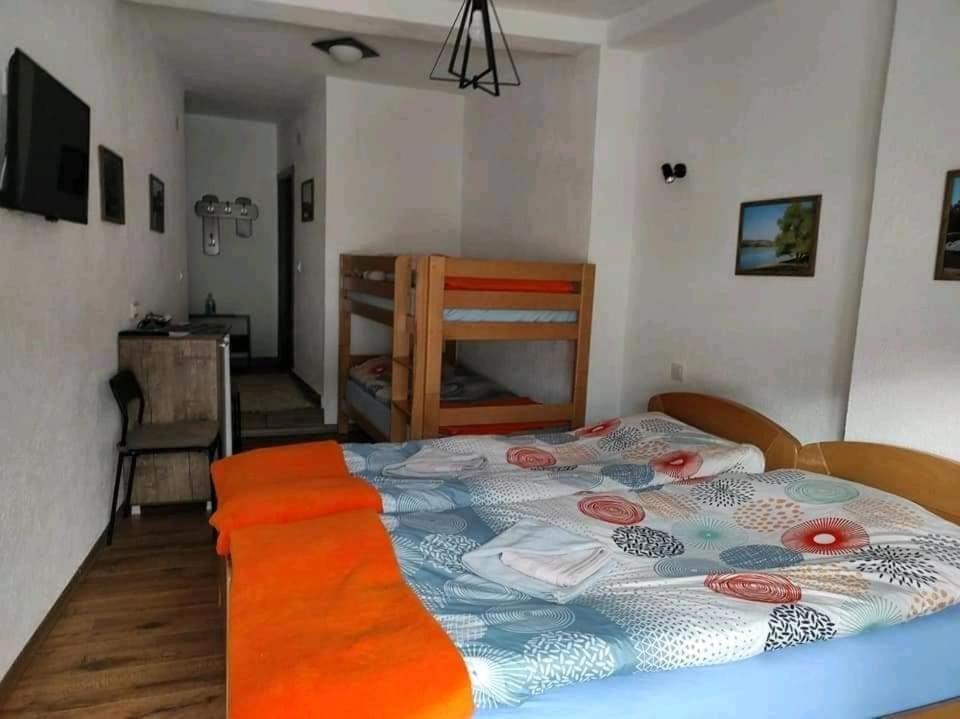Bed and Breakfast Casa Mular Kruševo Zewnętrze zdjęcie